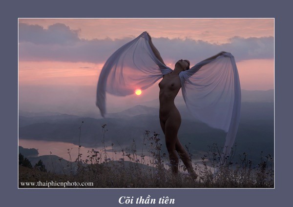NSNA Thái Phiên "ém" thông tin đến phút chót về triển lãm ảnh nude cá nhân đầu tiên được cấp phép ảnh 1 NSNA Thái Phiên "ém" thông tin đến phút chót về triển lãm ảnh nude cá nhân đầu tiên được cấp phép ảnh 1