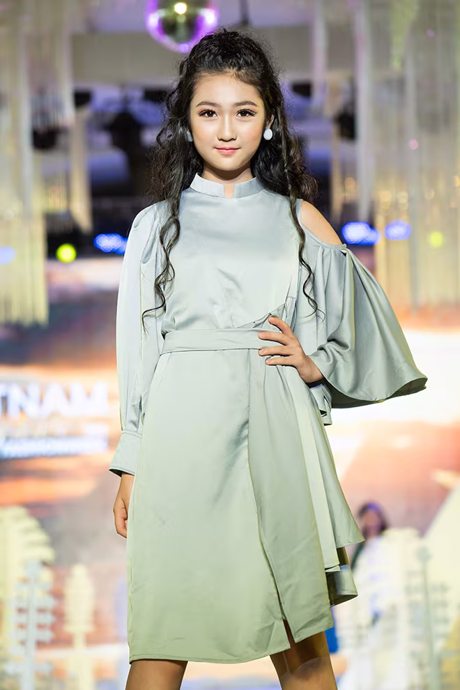 300 người mẫu "nhí" tham gia trình diễn tại Tuần lễ Thời trang trẻ em quốc tế Việt Nam 2019 ảnh 2 300 người mẫu "nhí" tham gia trình diễn tại Tuần lễ Thời trang trẻ em quốc tế Việt Nam 2019 ảnh 2