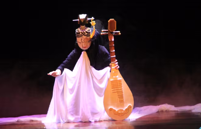 "Giải mã" "Truyện Kiều" bằng ngôn ngữ múa rối ảnh 1