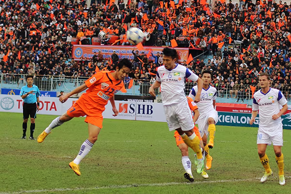 Vòng 2 V-League: Xa nhà, Công Phượng "cóng", HAGL lập tức thua ảnh 2 Vòng 2 V-League: Xa nhà, Công Phượng "cóng", HAGL lập tức thua ảnh 2