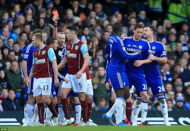Vòng 26 Premier League: Chelsea, M.U cùng gây thất vọng ảnh 2 Vòng 26 Premier League: Chelsea, M.U cùng gây thất vọng ảnh 2