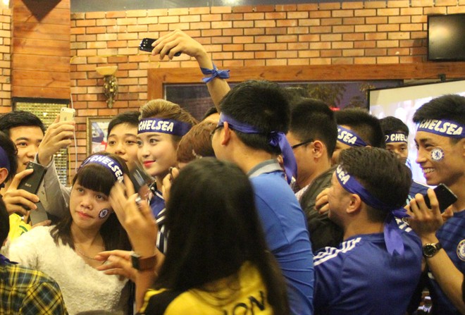 Á hậu Huyền My “đại náo” buổi sinh nhật CLB Chelsea ảnh 6 Á hậu Huyền My “đại náo” buổi sinh nhật CLB Chelsea ảnh 6
