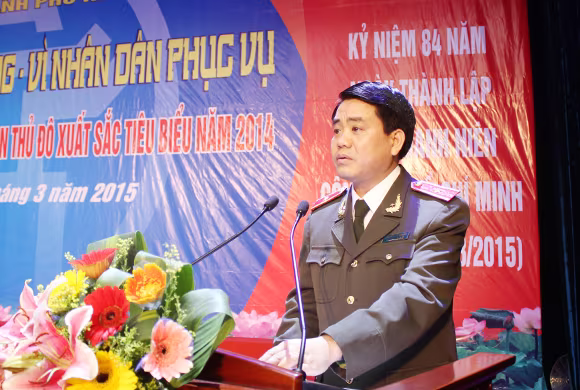 Tuyên dương 10 gương mặt trẻ Công an Thủ đô xuất sắc tiêu biểu 2014 ảnh 3