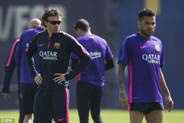 Messi, Suarez bất ngờ bị kiểm tra doping ảnh 2 Messi, Suarez bất ngờ bị kiểm tra doping ảnh 2