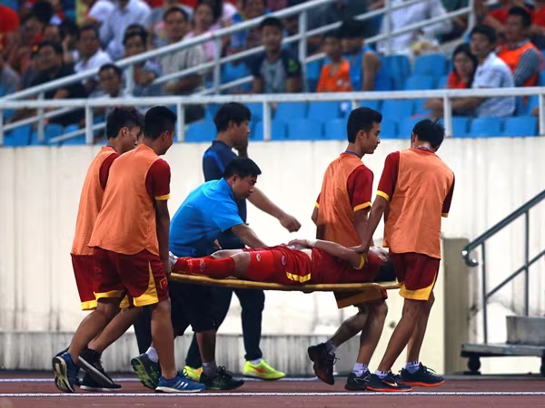 Học trò xuất viện, HLV Miura thở phào! ảnh 1 Học trò xuất viện, HLV Miura thở phào! ảnh 1
