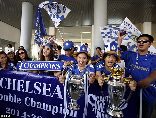 Cầu thủ Chelsea bị cấm lai vãng tới “phố đèn đỏ” ở Bangkok ảnh 3 Cầu thủ Chelsea bị cấm lai vãng tới “phố đèn đỏ” ở Bangkok ảnh 3