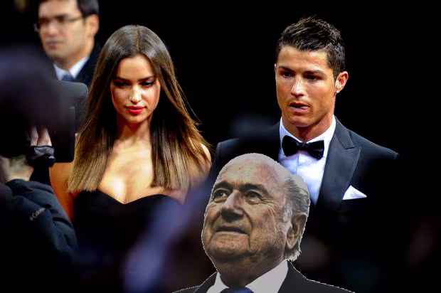 Sốc: Bồ cũ siêu mẫu của Ronaldo từng “hú hí” với Sepp Blatter ảnh 1 Sốc: Bồ cũ siêu mẫu của Ronaldo từng “hú hí” với Sepp Blatter ảnh 1
