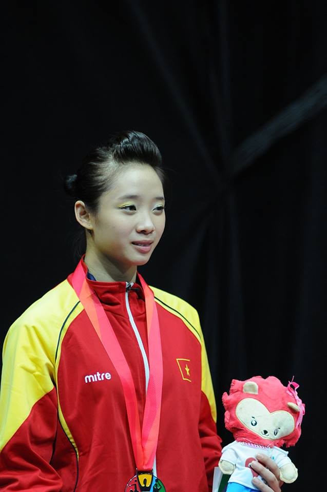 Hotgirl wushu Dương Thúy Vi tuột huy chương Vàng bị xử ép? ảnh 1 Hotgirl wushu Dương Thúy Vi tuột huy chương Vàng bị xử ép? ảnh 1