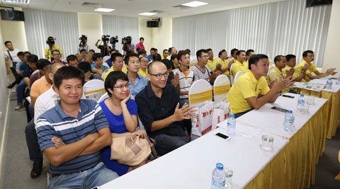 Cuốn hút giải U17 báo Bóng đá - Cúp Thái Sơn Nam 2015 ảnh 2 Cuốn hút giải U17 báo Bóng đá - Cúp Thái Sơn Nam 2015 ảnh 2