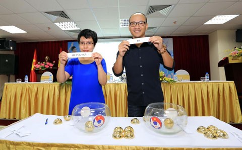 Cuốn hút giải U17 báo Bóng đá - Cúp Thái Sơn Nam 2015 ảnh 3 Cuốn hút giải U17 báo Bóng đá - Cúp Thái Sơn Nam 2015 ảnh 3
