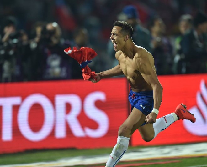 Messi mờ nhạt, Argentina đành nhìn Chile vô địch Copa America ảnh 3 Messi mờ nhạt, Argentina đành nhìn Chile vô địch Copa America ảnh 3