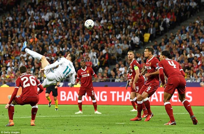 Liverpool thua lãng xẹt vì sai lầm tồi tệ, Bale thăng hoa, Real lại vô địch Champions League ảnh 3 Liverpool thua lãng xẹt vì sai lầm tồi tệ, Bale thăng hoa, Real lại vô địch Champions League ảnh 3