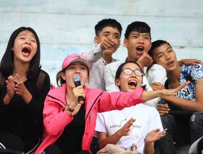 Điểm danh những đội bóng hay nhất sau 17 mùa giải đã qua ảnh 1