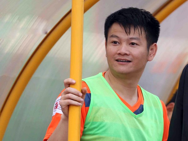 Văn Quyến trở lại V-League sau tuyên bố giã từ sự nghiệp ảnh 1 Văn Quyến trở lại V-League sau tuyên bố giã từ sự nghiệp ảnh 1