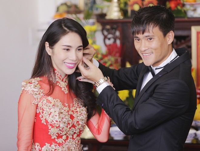 Sao bóng đá Việt "rủ nhau" làm đám cưới trong năm 2014 ảnh 1 Sao bóng đá Việt "rủ nhau" làm đám cưới trong năm 2014 ảnh 1