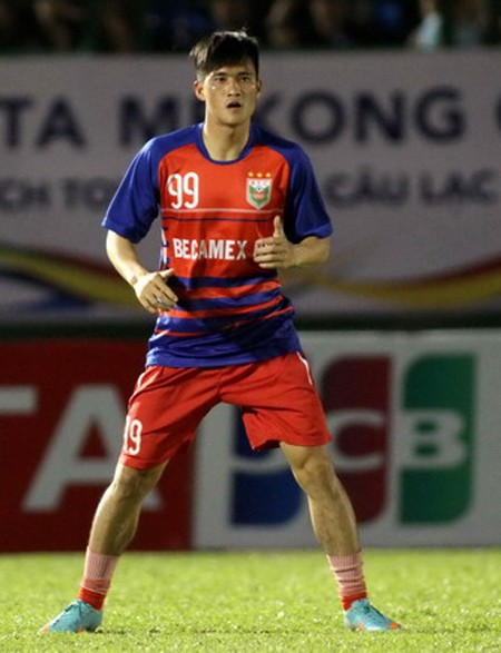 SLNA muốn mượn Công Vinh, Bình Dương không đồng ý ảnh 1 SLNA muốn mượn Công Vinh, Bình Dương không đồng ý ảnh 1