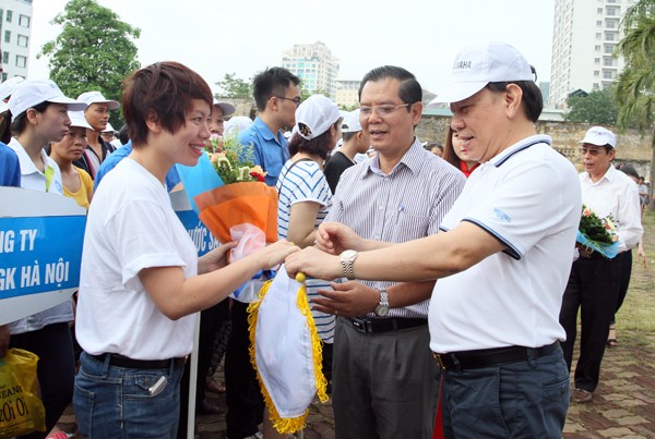 Hà Nội: 5.000 người chạy “Vì hòa bình“ ảnh 3 Hà Nội: 5.000 người chạy “Vì hòa bình“ ảnh 3
