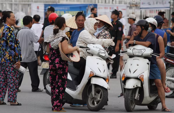 200.000 đồng/vé: Thảm hại vé chợ đen xem Man City ảnh 1 200.000 đồng/vé: Thảm hại vé chợ đen xem Man City ảnh 1