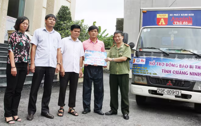 Món quà Thủ đô mát lòng người dân vùng tâm lũ Quảng Ninh ảnh 4