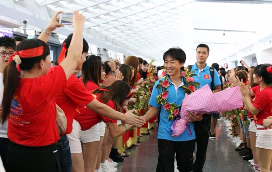 Đại kỳ và 10.000 CĐV sẵn sàng tiếp lửa ĐT Việt Nam trên sân Đài Loan ảnh 1 Đại kỳ và 10.000 CĐV sẵn sàng tiếp lửa ĐT Việt Nam trên sân Đài Loan ảnh 1