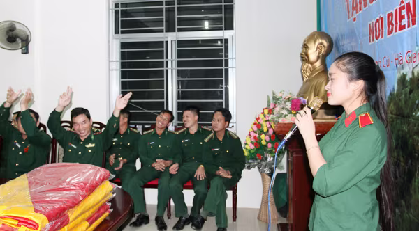 Ấm tình người nơi cực Bắc Tổ quốc ảnh 3 Ấm tình người nơi cực Bắc Tổ quốc ảnh 3