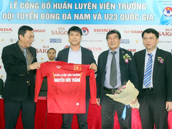 HLV Hữu Thắng hạnh phúc nhận trọng trách ở ĐT Việt Nam ảnh 1 HLV Hữu Thắng hạnh phúc nhận trọng trách ở ĐT Việt Nam ảnh 1