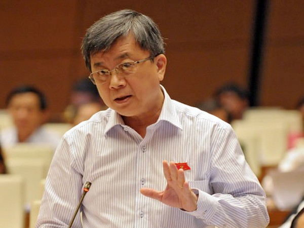 "Không lý gì bắt thanh thiếu niên về lại thân phận trẻ em" ảnh 1 "Không lý gì bắt thanh thiếu niên về lại thân phận trẻ em" ảnh 1