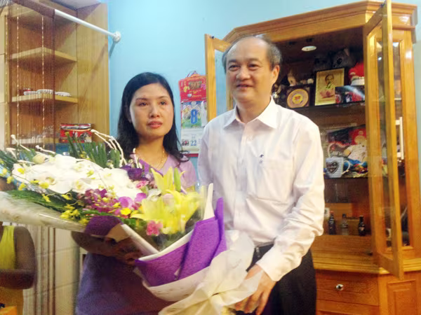 "Tôi nhận được nhiều tin nhắn đề nghị được tặng thưởng Hoàng Xuân Vinh" ảnh 1 "Tôi nhận được nhiều tin nhắn đề nghị được tặng thưởng Hoàng Xuân Vinh" ảnh 1