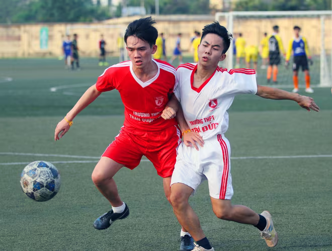 Kết quả, hình ảnh lượt trận đầu tiên giải bóng đá học sinh THPT Hà Nội 2016 ảnh 12 Kết quả, hình ảnh lượt trận đầu tiên giải bóng đá học sinh THPT Hà Nội 2016 ảnh 12