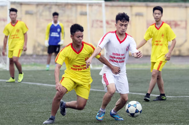 Kết quả, hình ảnh lượt trận ngày 19-10 giải bóng đá học sinh THPT Hà Nội ảnh 8 Kết quả, hình ảnh lượt trận ngày 19-10 giải bóng đá học sinh THPT Hà Nội ảnh 8