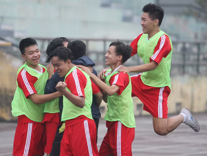 THPT Trần Quốc Tuấn và THPT Nguyễn Thị Minh Khai vào chung kết ảnh 5