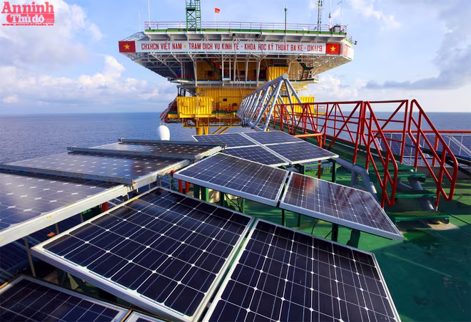 Kỳ vĩ "lâu đài trên biển" mang dấu chủ quyền Việt Nam ảnh 4 Kỳ vĩ "lâu đài trên biển" mang dấu chủ quyền Việt Nam ảnh 4