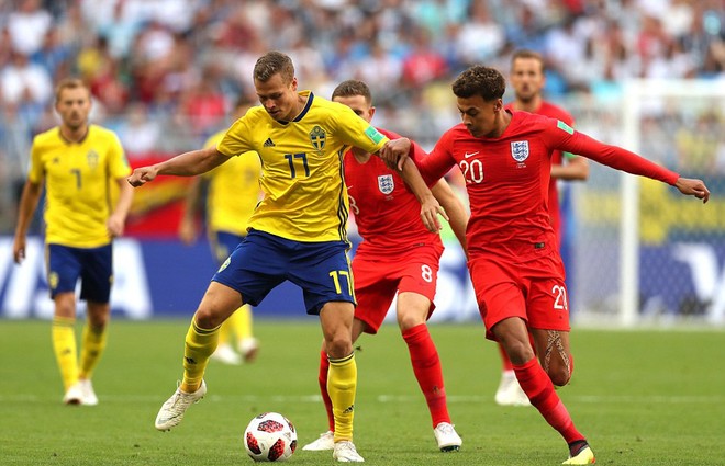 Hai cú đánh đầu thành bàn đưa tuyển Anh vào bán kết World Cup 2018 ảnh 1 Hai cú đánh đầu thành bàn đưa tuyển Anh vào bán kết World Cup 2018 ảnh 1