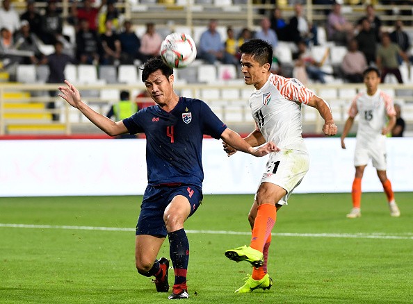 ĐT Thái Lan thua tan tác trận ra quân Asian Cup 2019 ảnh 1 ĐT Thái Lan thua tan tác trận ra quân Asian Cup 2019 ảnh 1