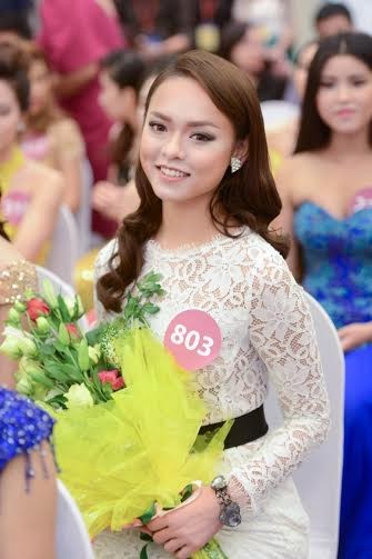 Vì sao Nguyễn Thị Loan và Nam Em được đặc cách trong cuộc đua "Hoa hậu Hoàn vũ Việt Nam 2015"? ảnh 11 Vì sao Nguyễn Thị Loan và Nam Em được đặc cách trong cuộc đua "Hoa hậu Hoàn vũ Việt Nam 2015"? ảnh 11