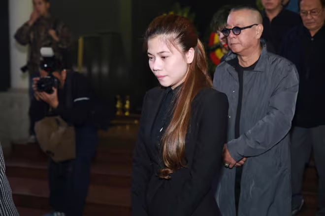 Hình ảnh nghệ sĩ xót xa tiễn đưa nhạc sĩ Thanh Tùng  ảnh 6