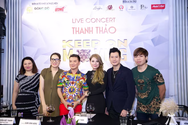 Lộ diện "soái ca" Việt "yểm trợ" Thanh Thảo trong liveshow riêng ảnh 7