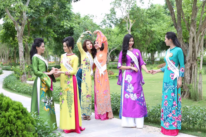 Cận cảnh 12 nhan sắc yêu kiều khu vực phía Bắc ảnh 14