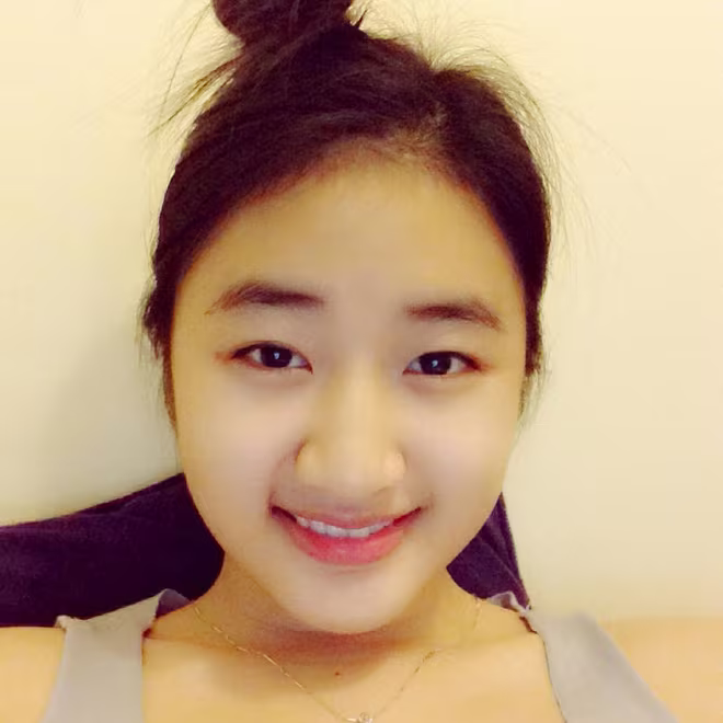 Nhan sắc đời thường của tân "Hoa hậu Bản sắc Việt toàn cầu"  ảnh 3 Nhan sắc đời thường của tân "Hoa hậu Bản sắc Việt toàn cầu"  ảnh 3