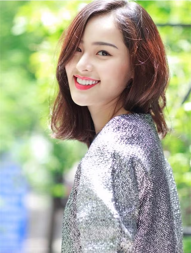 "Mỹ nữ vạn người mê" Hạ Vy: Đàn ông mà, "google" để biết thế nào là đàn ông! ảnh 6 "Mỹ nữ vạn người mê" Hạ Vy: Đàn ông mà, "google" để biết thế nào là đàn ông! ảnh 6