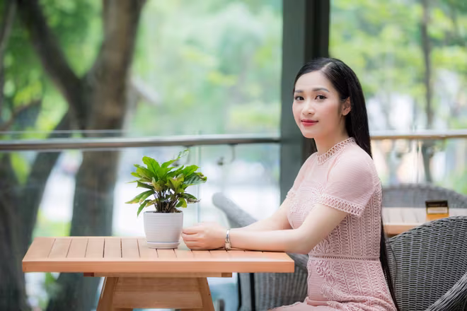 "Ngọc nữ Bolero" Helen Thủy lên tiếng về tin đồn có "đại gia" chống lưng ảnh 9 "Ngọc nữ Bolero" Helen Thủy lên tiếng về tin đồn có "đại gia" chống lưng ảnh 9