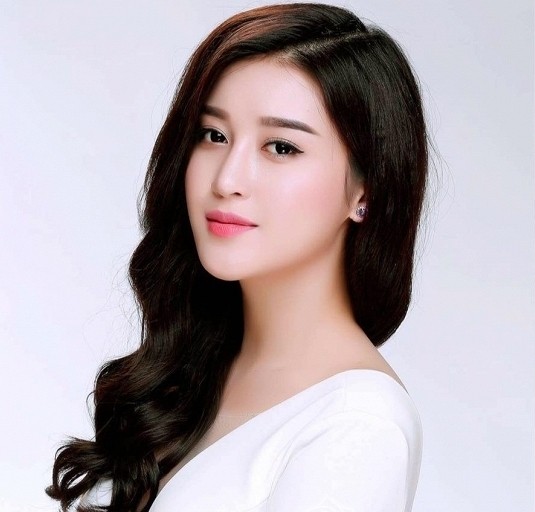 Á hậu Huyền My: "Tôi rất tiếc bị cuốn vào vụ việc quá kỳ lạ" ảnh 1 Á hậu Huyền My: "Tôi rất tiếc bị cuốn vào vụ việc quá kỳ lạ" ảnh 1