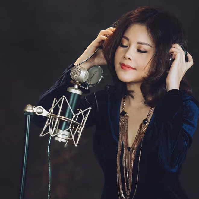 “Cô bé giống như một thiên sứ đã bay về trời…”, ca sĩ Thùy Vân “Cô bé giống như một thiên sứ đã bay về trời…”, ca sĩ Thùy Vân
