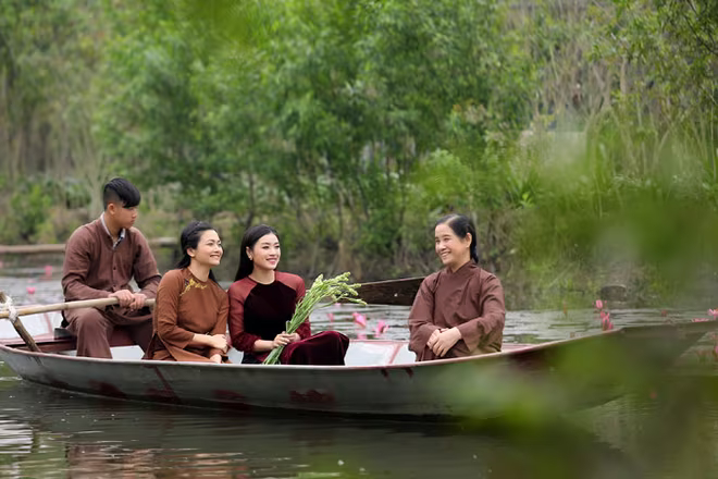"Sao Mai" Thu Hằng tìm về với nhạc Phật để được tĩnh tâm ảnh 4 "Sao Mai" Thu Hằng tìm về với nhạc Phật để được tĩnh tâm ảnh 4