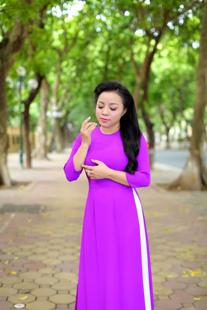 NSƯT Tố Nga hát ca khúc kỷ niệm 5 năm ngày mất Đại tướng Võ Nguyên Giáp ảnh 6 NSƯT Tố Nga hát ca khúc kỷ niệm 5 năm ngày mất Đại tướng Võ Nguyên Giáp ảnh 6