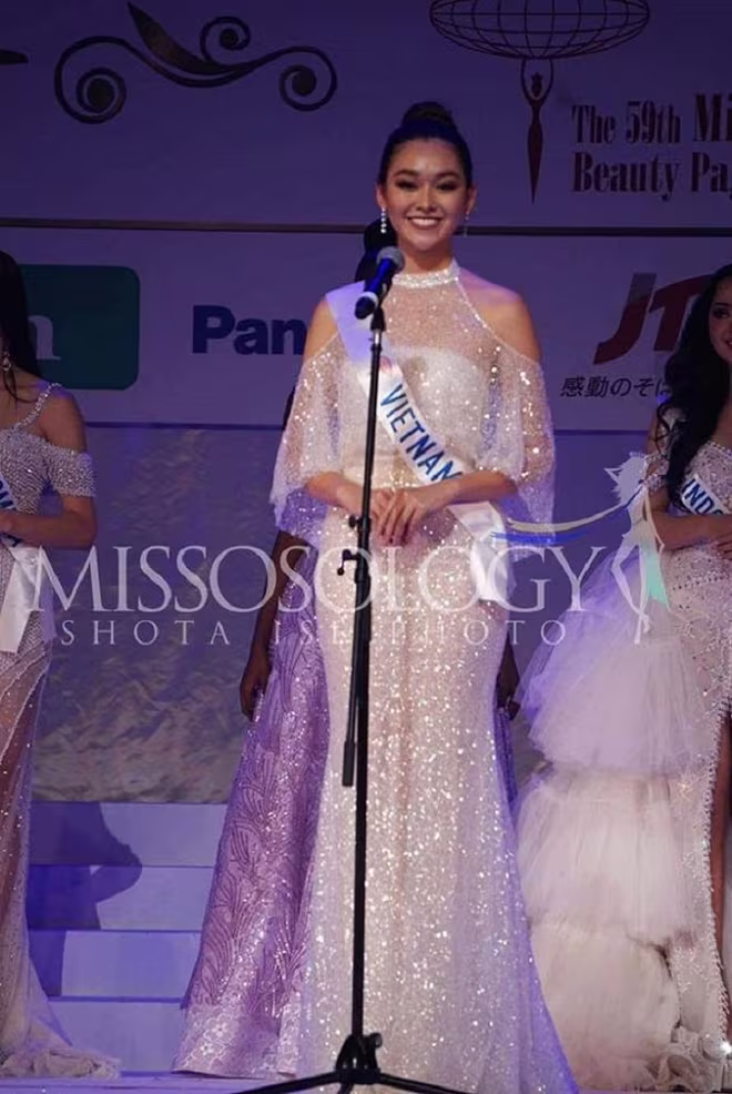 Tường San lý giải việc bật khóc khi người đẹp Thái Lan đăng quang "Hoa hậu Quốc tế 2019" ảnh 1 Tường San lý giải việc bật khóc khi người đẹp Thái Lan đăng quang "Hoa hậu Quốc tế 2019" ảnh 1