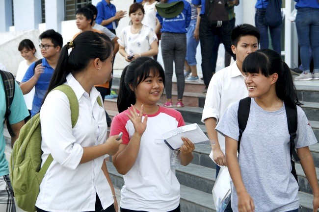 Có thể xử lý hình sự, truy cứu trách nhiệm hội đồng thi vụ đọc đề Lịch sử ra ngoài ảnh 1 Có thể xử lý hình sự, truy cứu trách nhiệm hội đồng thi vụ đọc đề Lịch sử ra ngoài ảnh 1