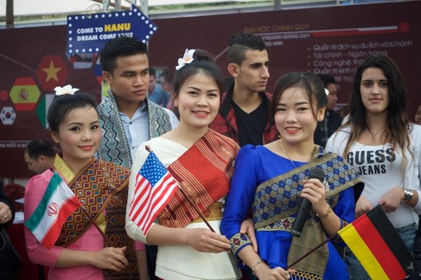 Trường đại học tung "át chủ bài" để hút tuyển sinh ảnh 4 Trường đại học tung "át chủ bài" để hút tuyển sinh ảnh 4