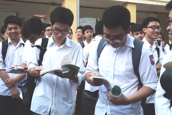 Ngày 20-3, học sinh lớp 12 Hà Nội thi thử THPT quốc gia ảnh 1 Ngày 20-3, học sinh lớp 12 Hà Nội thi thử THPT quốc gia ảnh 1