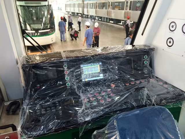 Lộ diện mẫu tàu của tuyến đường sắt Cát Linh- Hà Đông ảnh 4 Lộ diện mẫu tàu của tuyến đường sắt Cát Linh- Hà Đông ảnh 4